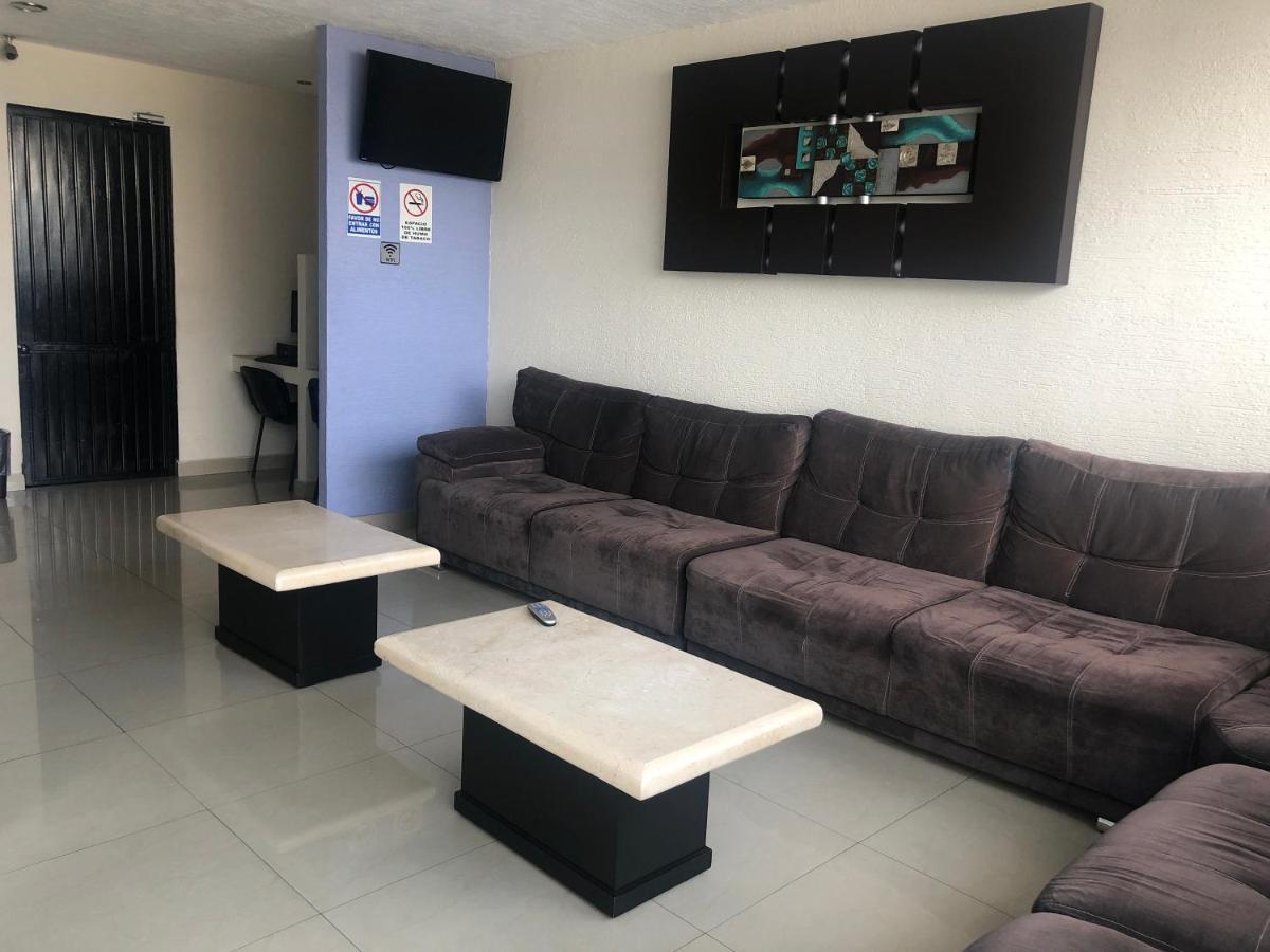 Hotel La Paz Гвадалахара Екстер'єр фото
