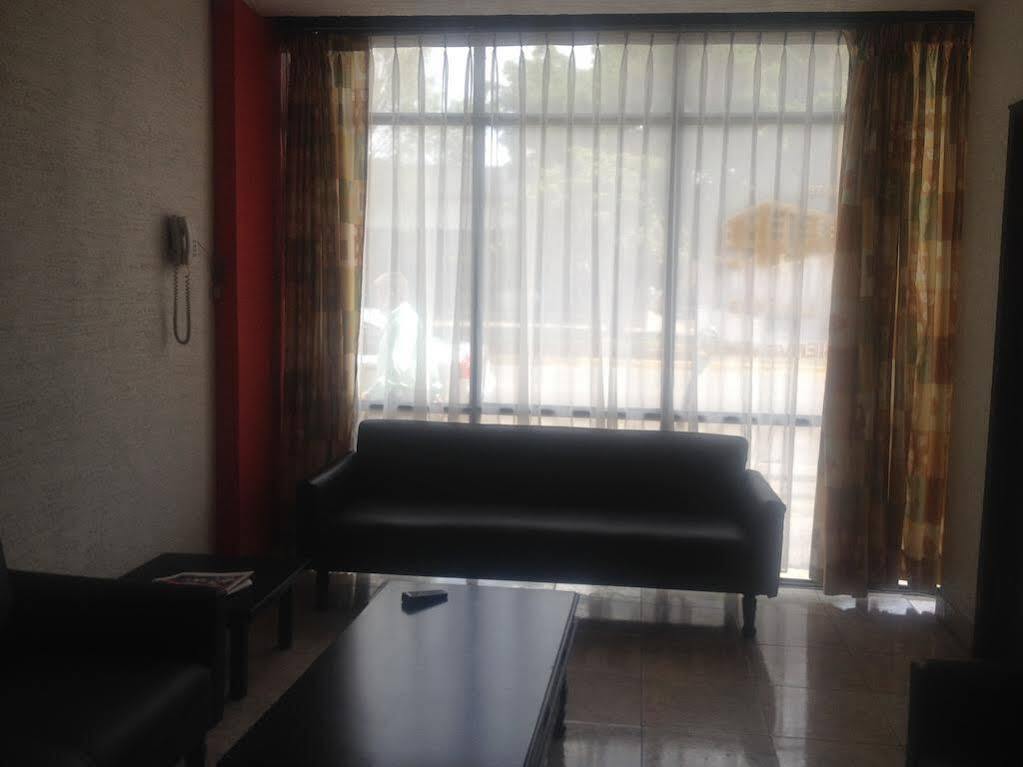 Hotel La Paz Гвадалахара Екстер'єр фото